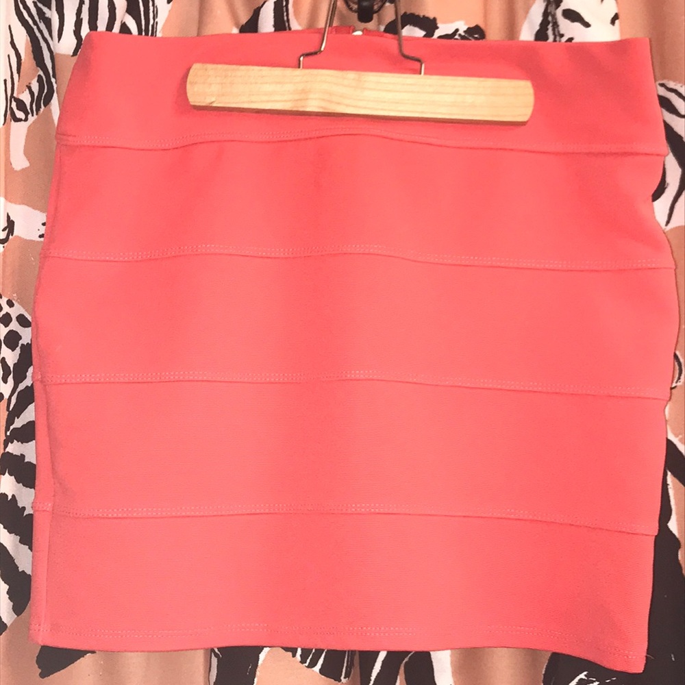 🍑 Peach pencil skirt 🍑